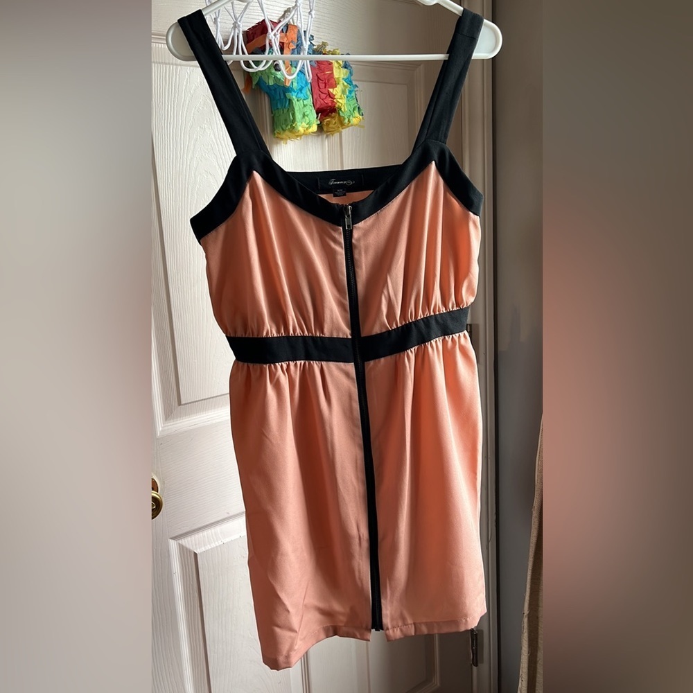 Pink & black sleeveless dress